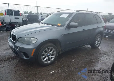 2011 BMW X5 xDrive35I/xDrive35I Premium/xDrive35I Sport Activity from USA, damaged, VIN 5UXZV4C55BL401261